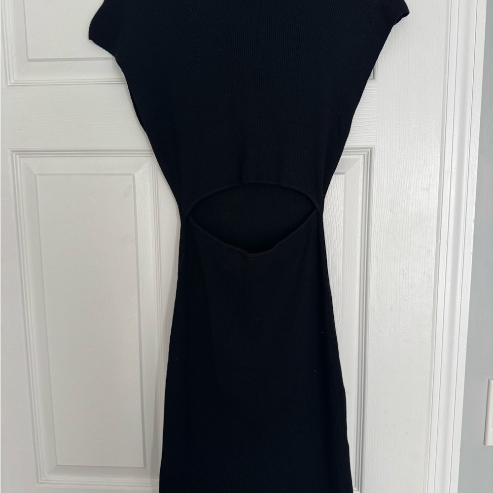 ARITZIA Elegant Black Cut-Out Dress